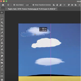 Layer content snapping into alignment with a smart guide